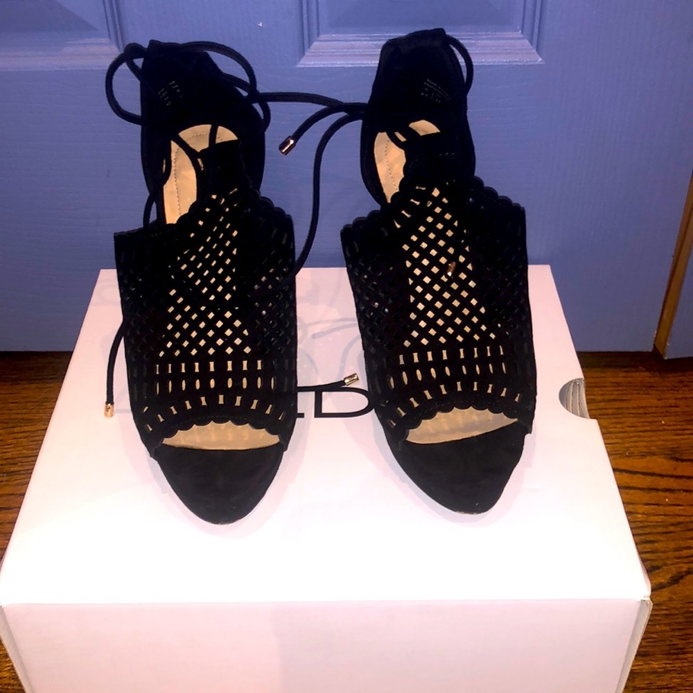 Aldo Rilley heel.